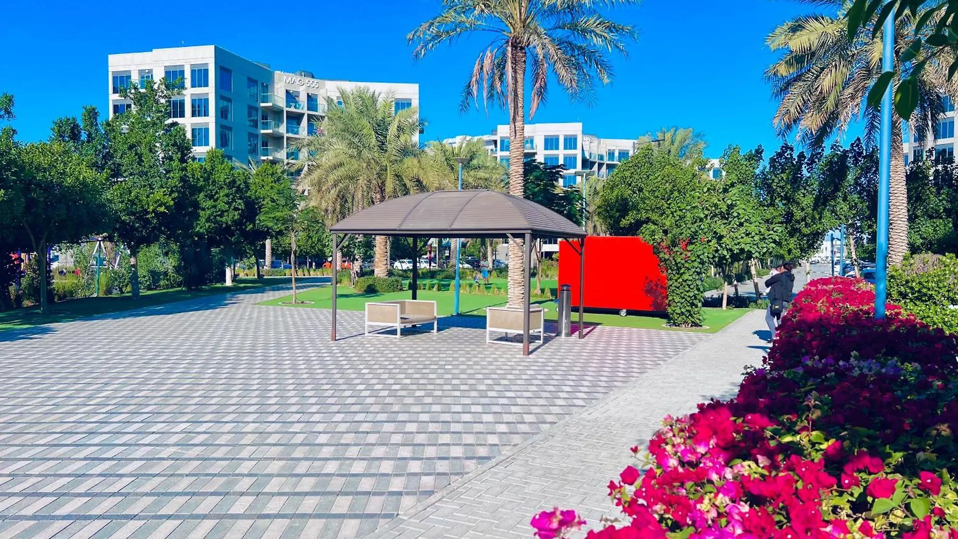 Spacious One Bedroom Apartment , Balcony, Pool & Garden View By Trueurbanbb Dubai United Arab Emirates