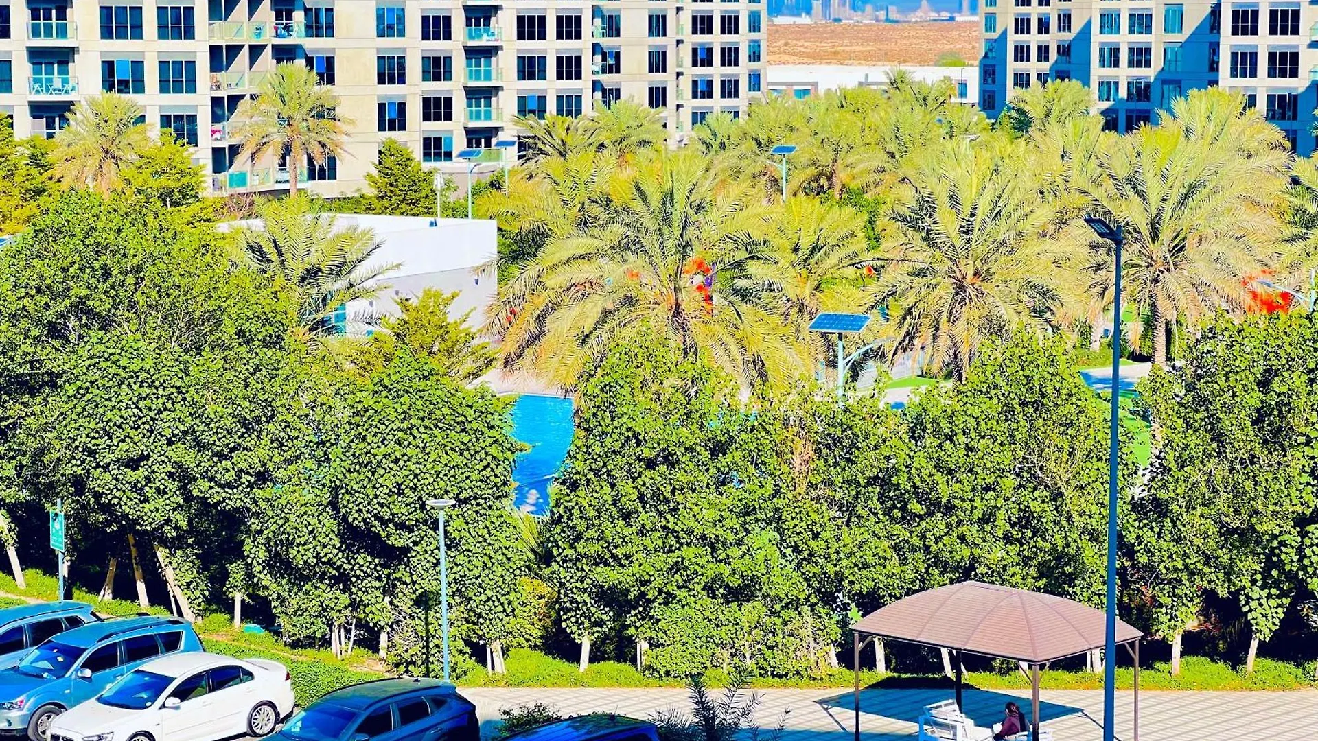 Spacious One Bedroom Apartment , Balcony, Pool & Garden View By Trueurbanbb Dubai
