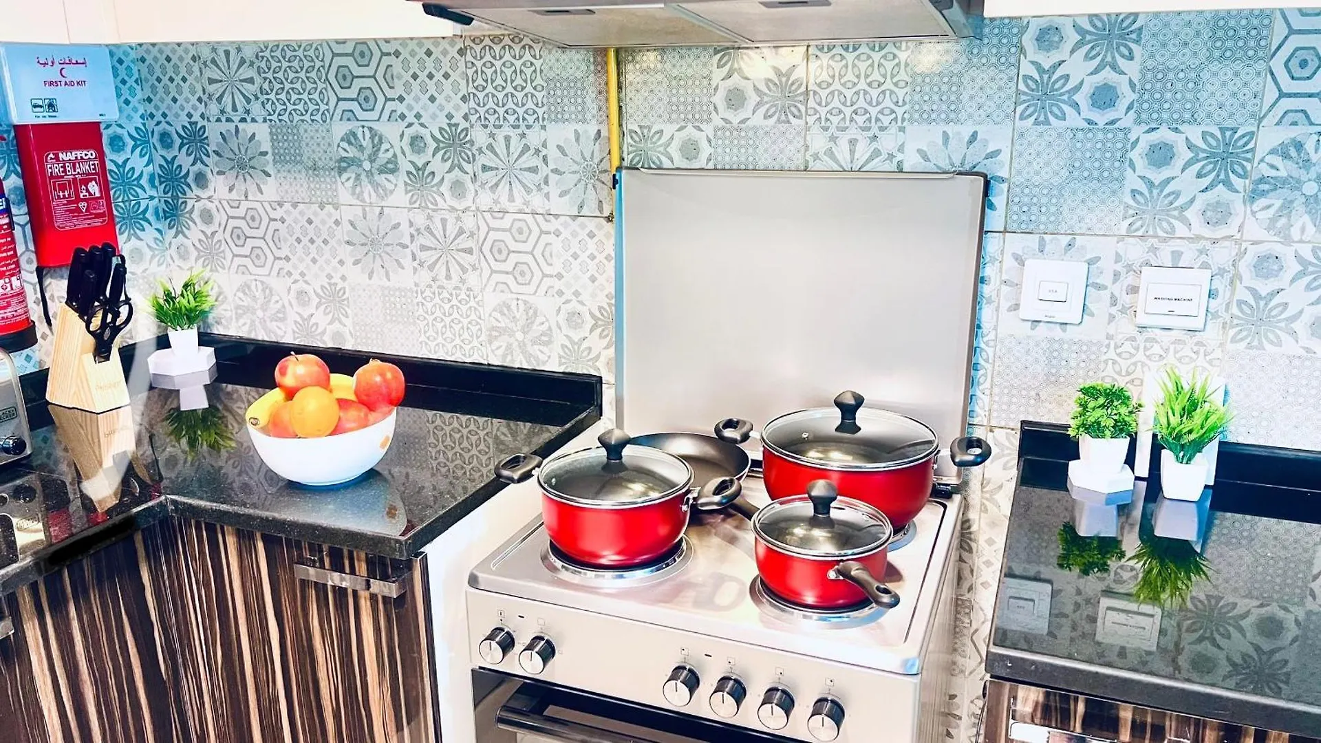 Spacious One Bedroom Apartment , Balcony, Pool & Garden View By Trueurbanbb Dubai